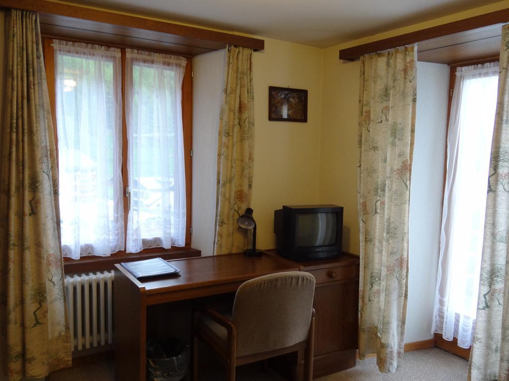 Apartament Monte Rosa Saas-Grund Pokój zdjęcie
